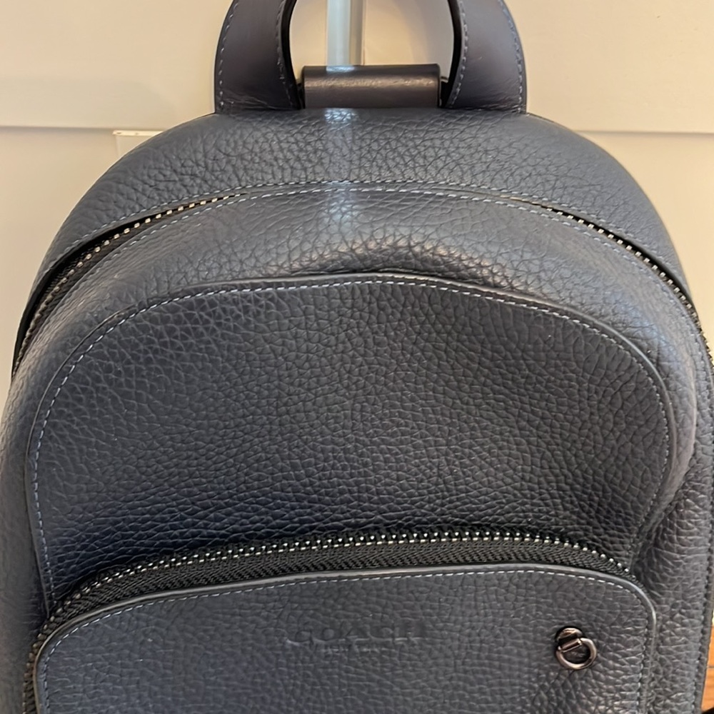 Coach Crossbody Pack - Picture 3 of 13